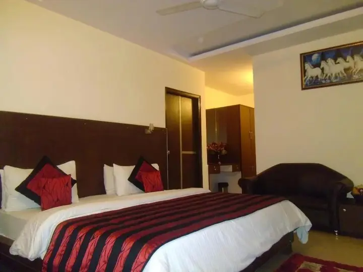 Нью-Дели: Hotel Breeze Inn