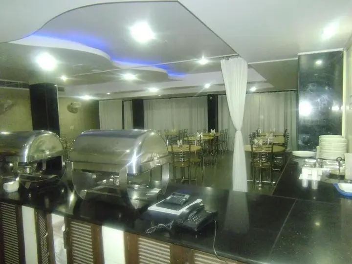Нью-Дели: Hotel Breeze Inn