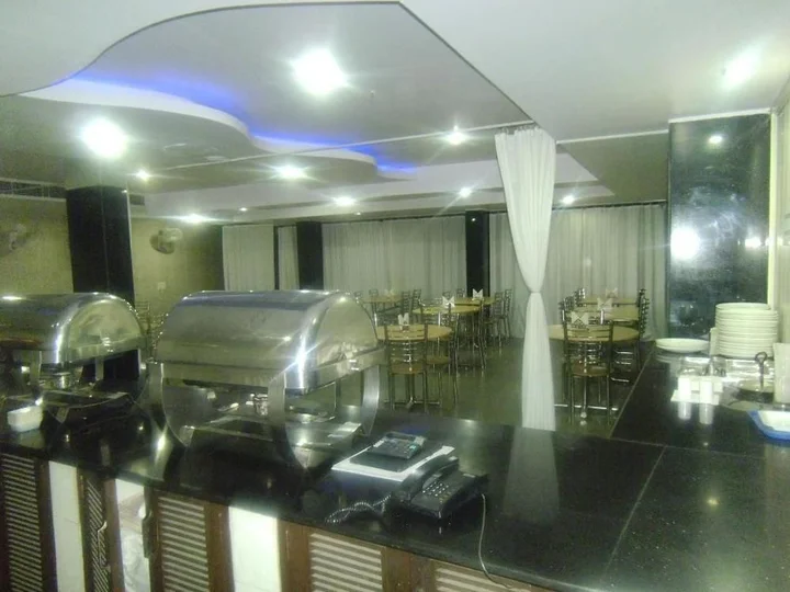 Нью-Дели: Hotel Breeze Inn