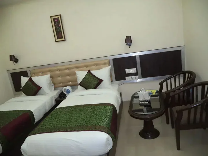 Нью-Дели: Hotel Breeze Inn