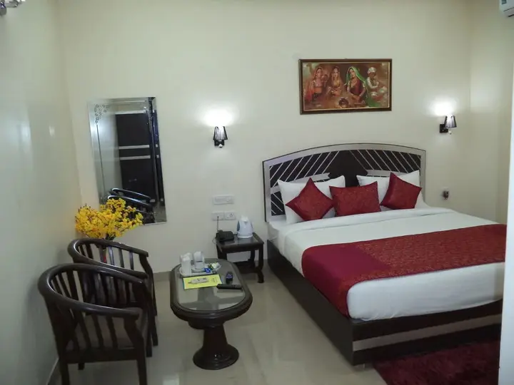 Нью-Дели: Hotel Breeze Inn