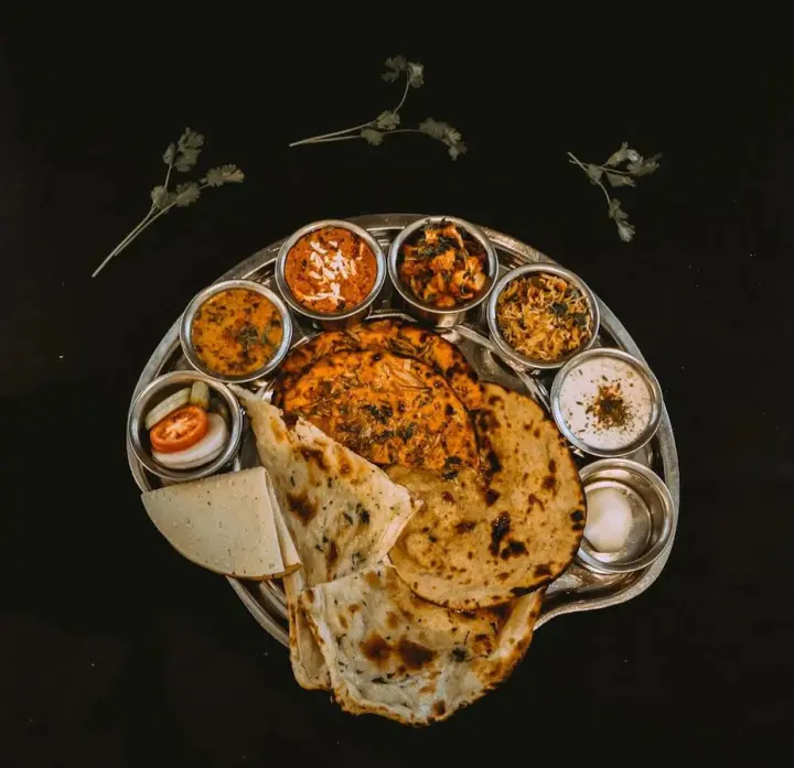 Кота: Hotel Madhushree