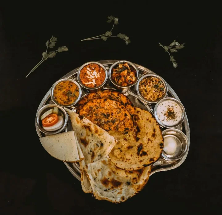 Кота: Hotel Madhushree