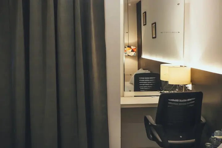 Кота: Hotel Madhushree
