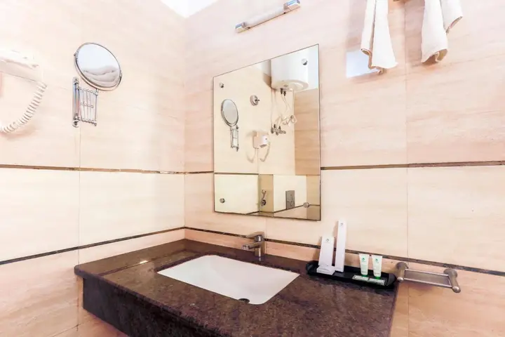 Агра: Hotel Heaven Resorts