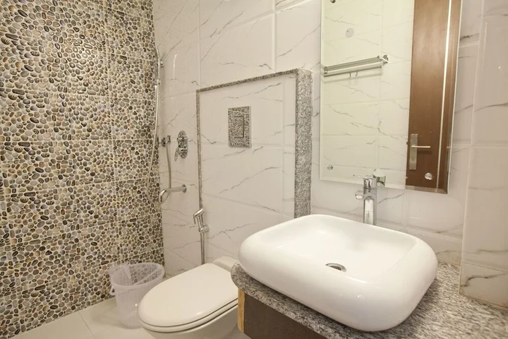 Гуруграм: Capital O 325 Hotel Silver Star