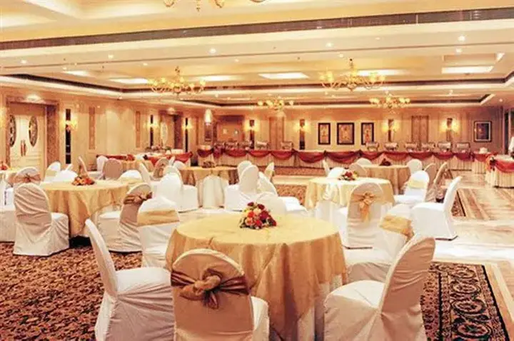 Нью-Дели: Tivoli Garden Resort Hotel