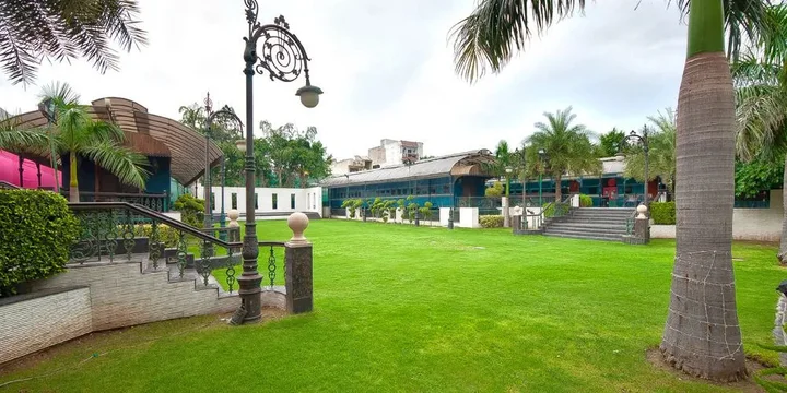 Нью-Дели: Tivoli Garden Resort Hotel