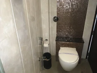 Хинджевади: Dortn Service Apartments