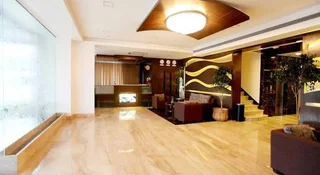 Хинджевади: Dortn Service Apartments