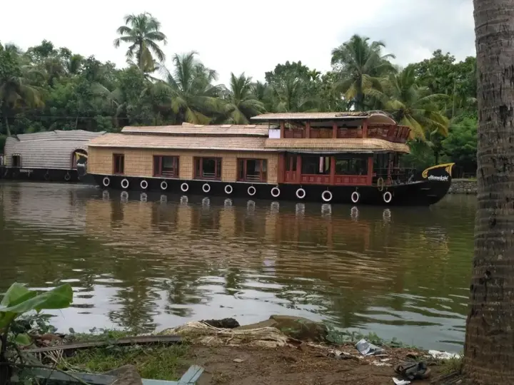 Кумараком: Mango Kerala Houseboats