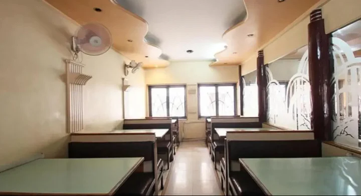 Нашик: Hotel Vaishali