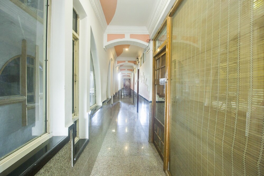 Нашик: Fabhotel Silver Inn Ii