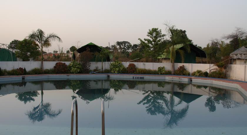Турья: United 21 Jungle Resort, Pench