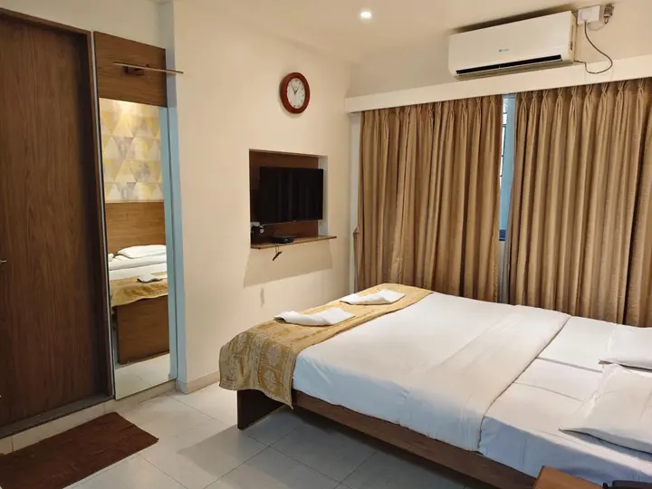 Пуна: Hotel Shreyas