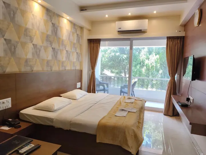 Пуна: Hotel Shreyas