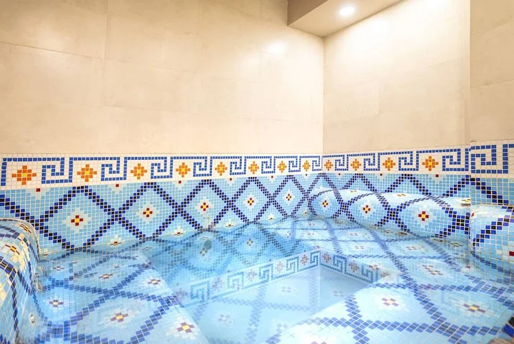 Индаур: Infiniti Hotel & Spa