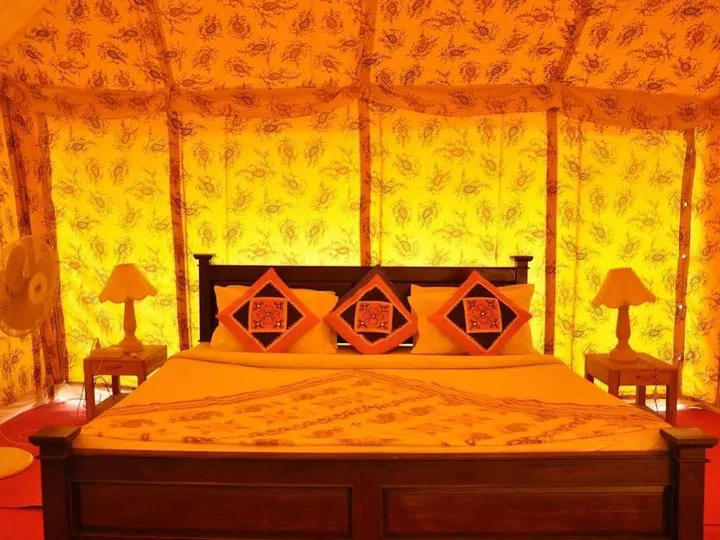 Кхури: Fifu Desert Resorts