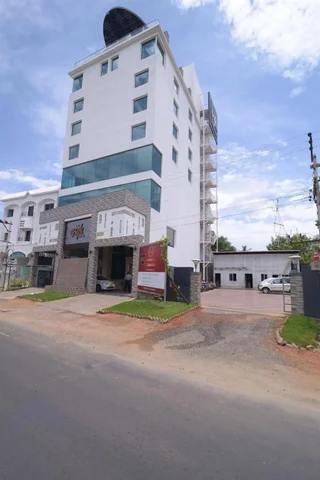 Мадурай: The Spk Hotel