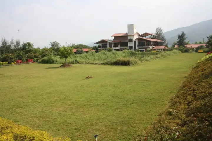 Хандала: The Ark Wellness Retreat