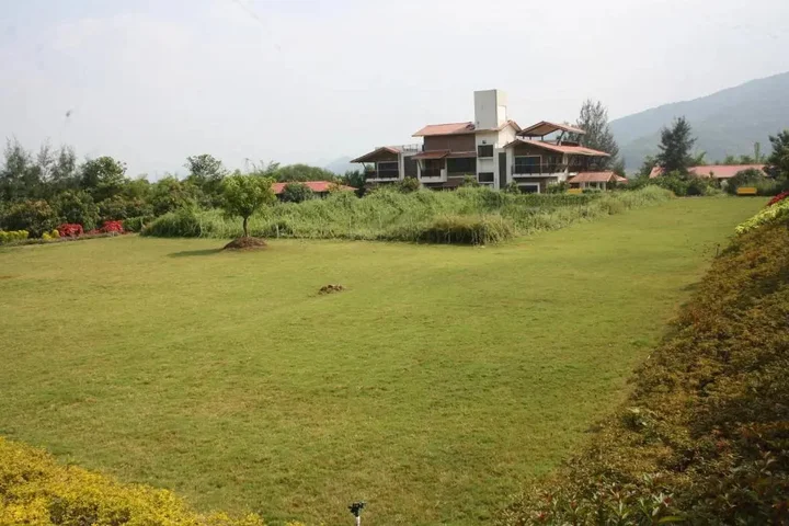 Хандала: The Ark Wellness Retreat