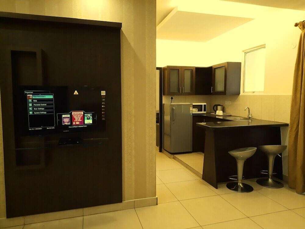 Бангалор: Nagarjuna Suites