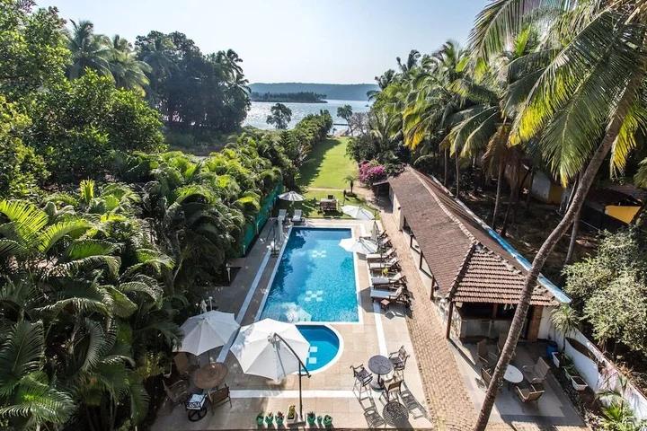 Морджим: Safira River Front Resort