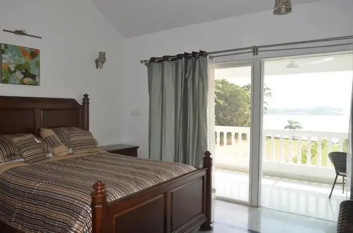 Морджим: Safira River Front Resort