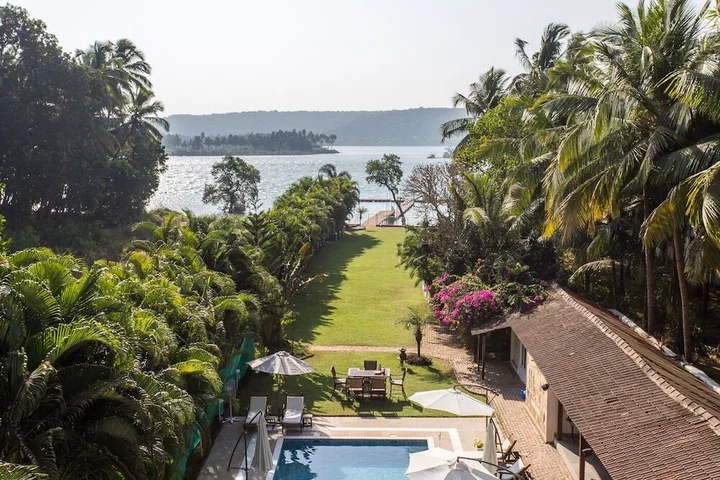 Морджим: Safira River Front Resort