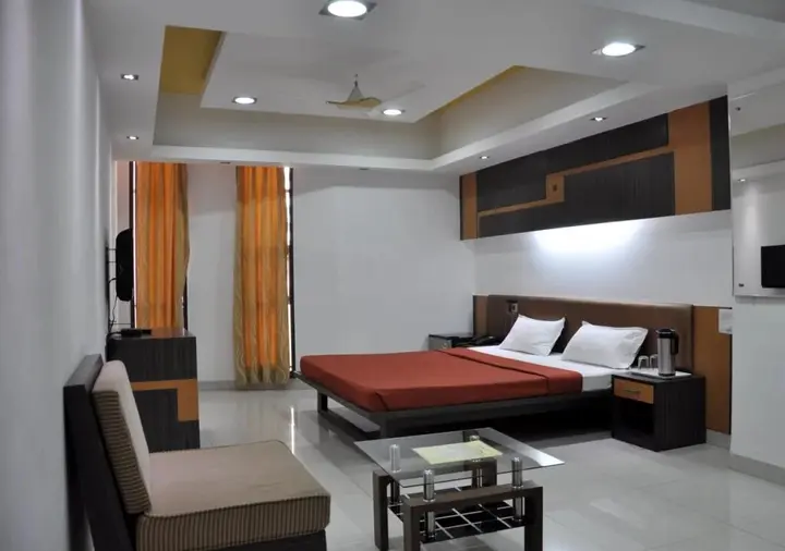 Индаур: Hotel Prem Shanti