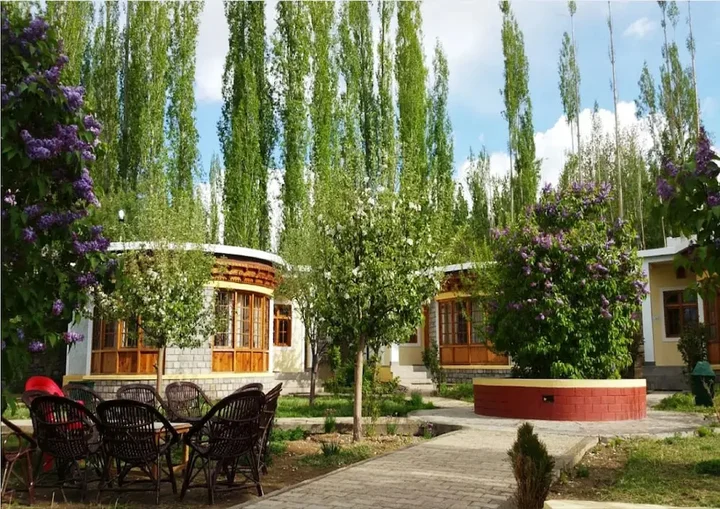 Лех: TIH Royal Heritage Resort