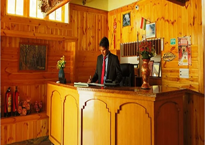 Лех: TIH Royal Heritage Resort
