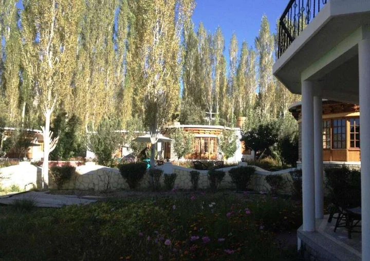 Лех: TIH Royal Heritage Resort