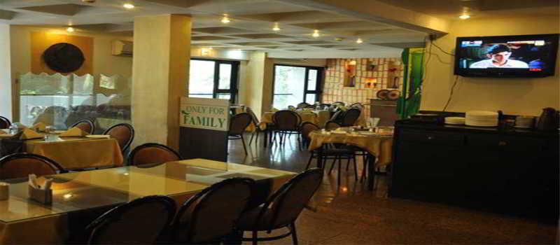 Мумбаи: Samraj Hotel