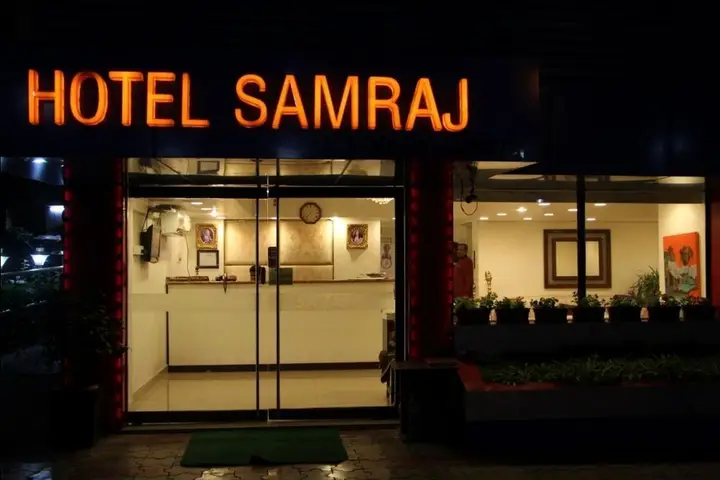 Samraj Hotel — фото 4