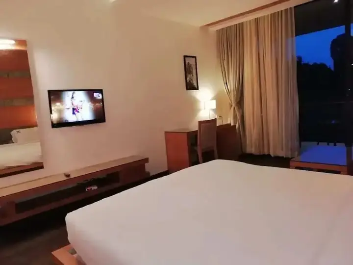 Кодайканал: Varaha Valley Hotel