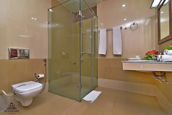 Шринагар: Hotel The Grand Mamta