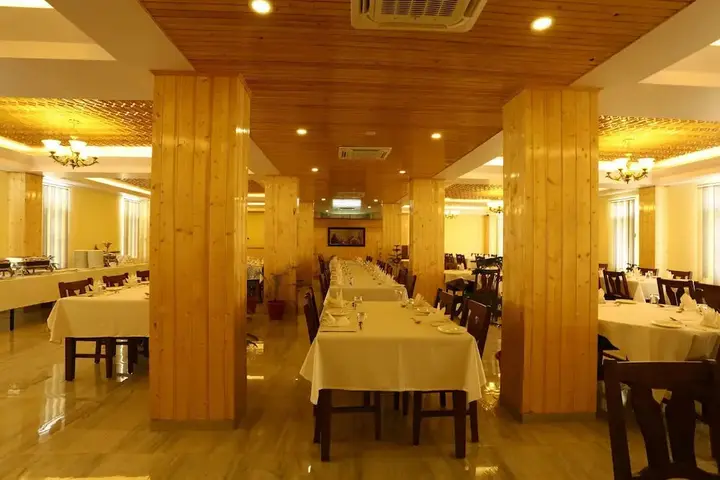 Шринагар: Hotel The Grand Mamta