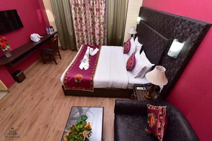 Шринагар: Hotel The Grand Mamta