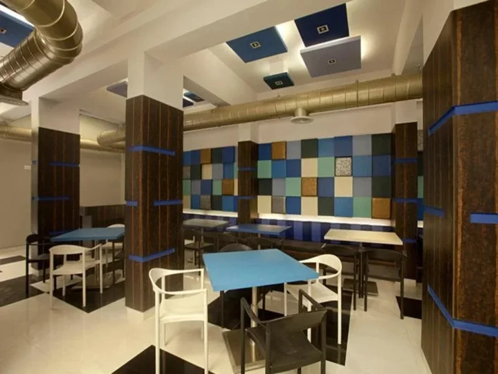 Тхане: Hotel Rr Boutique