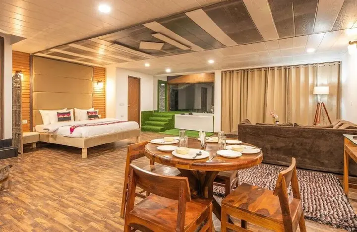 Наинитал: Hotel Robinsson Palace