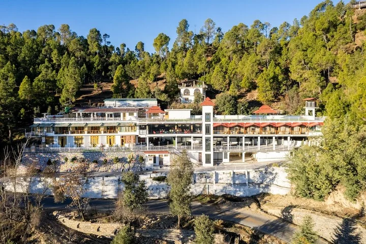 Наинитал: Hotel Robinsson Palace