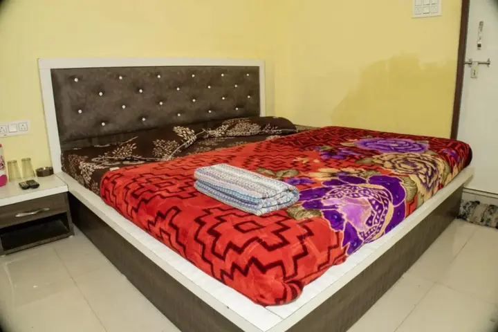 Крепость Jhansi: Hotel Heritage