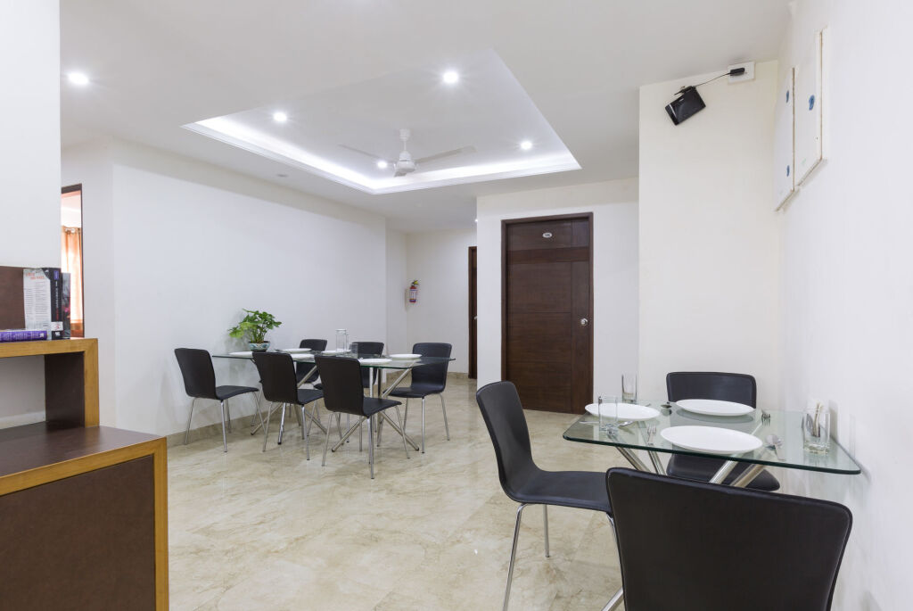 Бангалор: Sanctum Suites BEL Road Bangalore