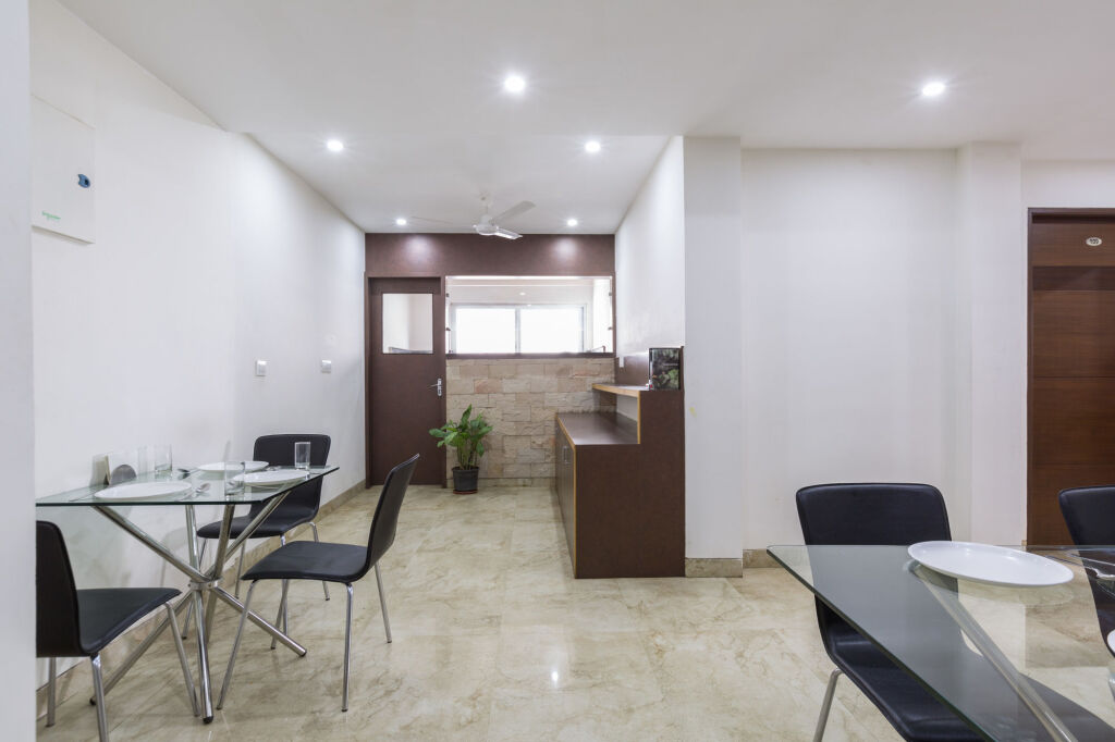 Бангалор: Sanctum Suites BEL Road Bangalore