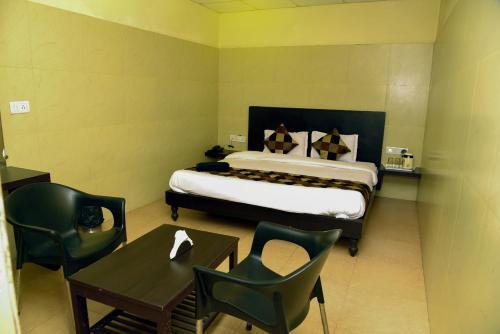Райпур: Hotel Payal