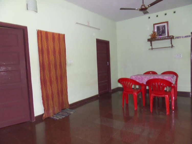 Аллеппи: Pooniyiel Homestay