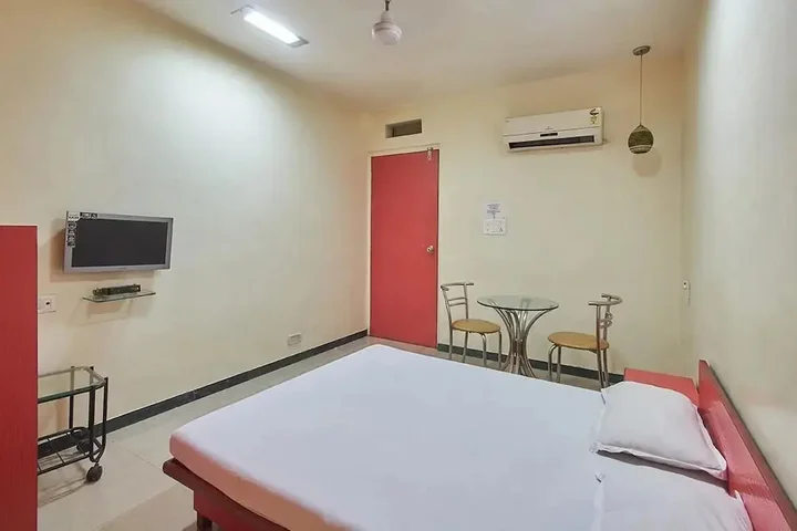 Тхане: Chakrika Lodging
