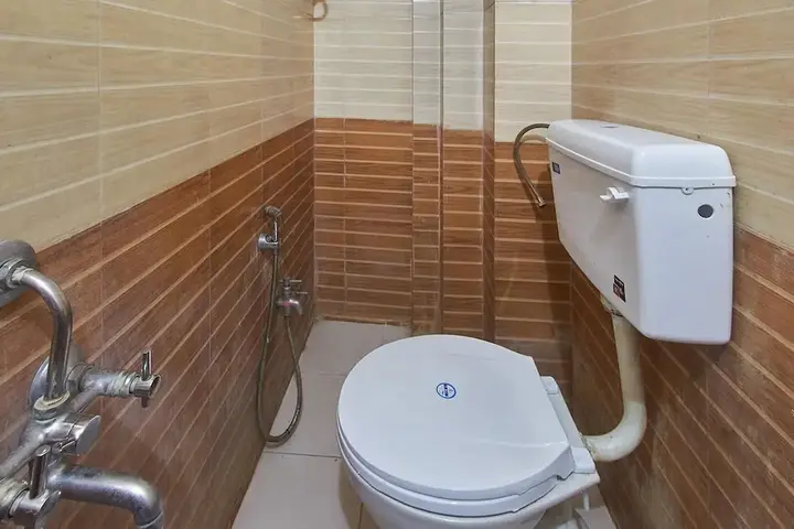 Тхане: Chakrika Lodging