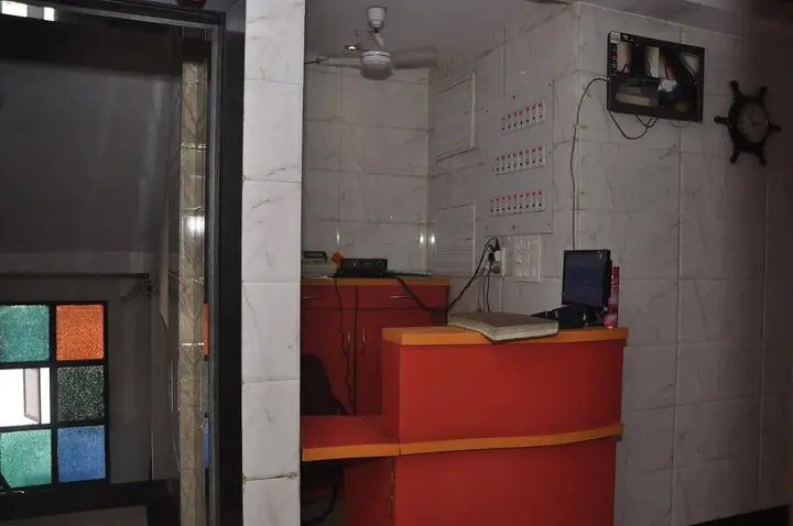 Тхане: Chakrika Lodging
